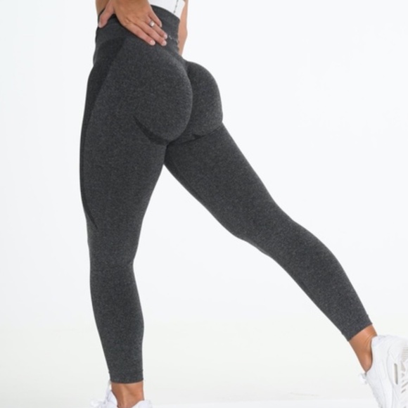 NVGTN Leggings Seamless Contour BLACK SPECKLE SMALL - Picture 1 of 4